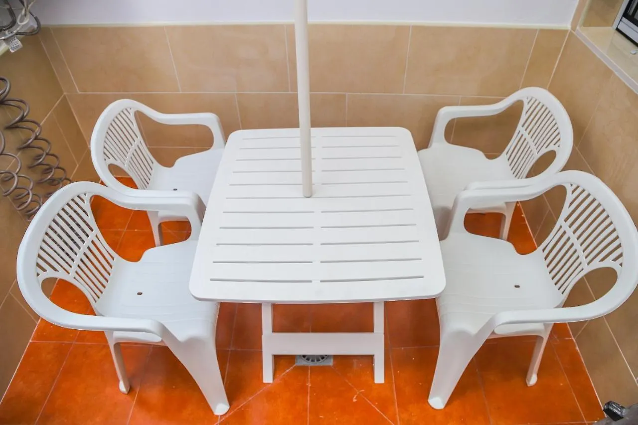Casa Maestral - Patio Apartment Barbate 0*,  Spain